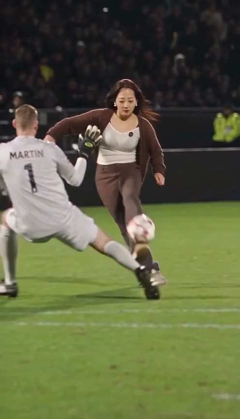 Ozil Goal CapCut Template vs AI Generator: Free vs Paid